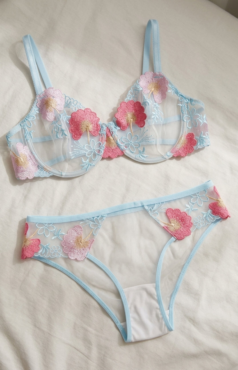 Lingerie set - Floal baby blue